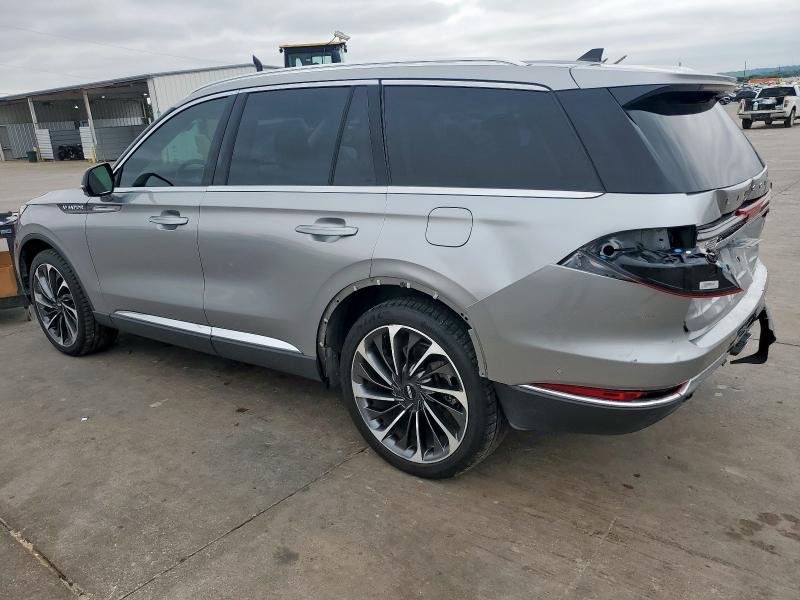 5LM5J7XC8MGL05957 - 2021 LINCOLN AVIATOR RESERVE SILVER photo 2
