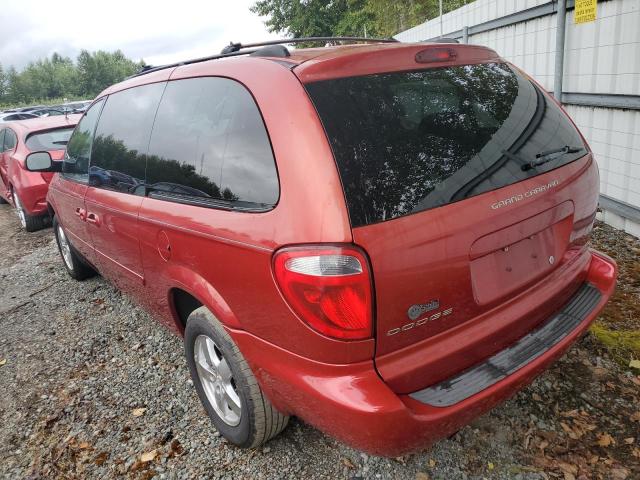 2D4GP44L15R152813 - 2005 DODGE CARAVAN SXT RED photo 2