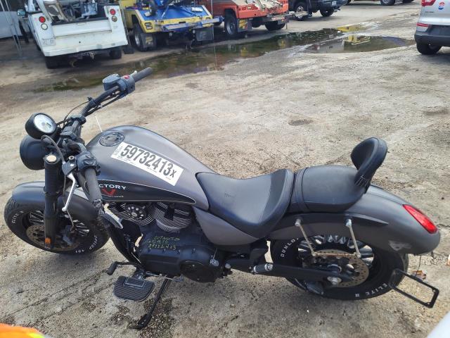 5VPLB36N8F3037429 - 2015 VICTORY MOTORCYCLES GUNNER Boz foto 3