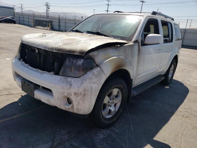 5N1AR18W27C627036 - 2007 NISSAN PATHFINDER LE WHITE photo 1