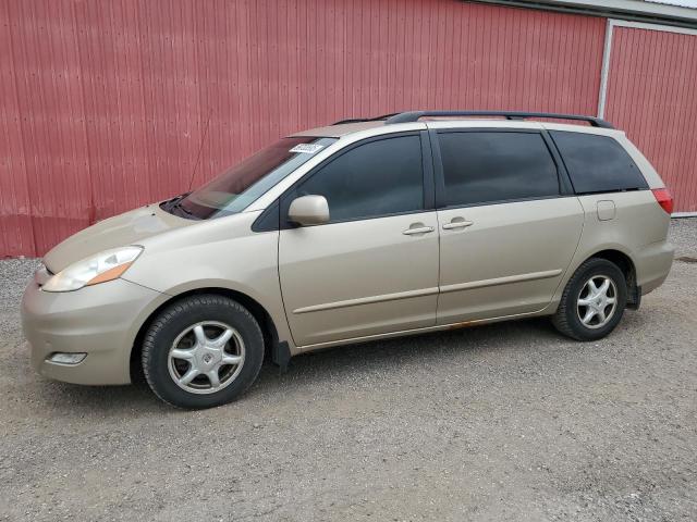 2010 TOYOTA SIENNA CE, 