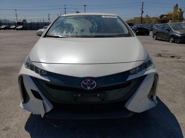 JTDKARFP5J3100514 - 2018 TOYOTA PRIUS PRIM 白色 照片 5