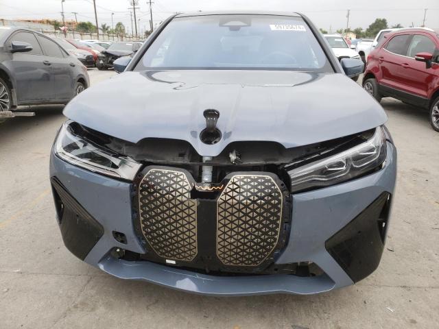 WB523CF03PCM03130 - 2023 BMW IX XDRIVE50 CREAM photo 5