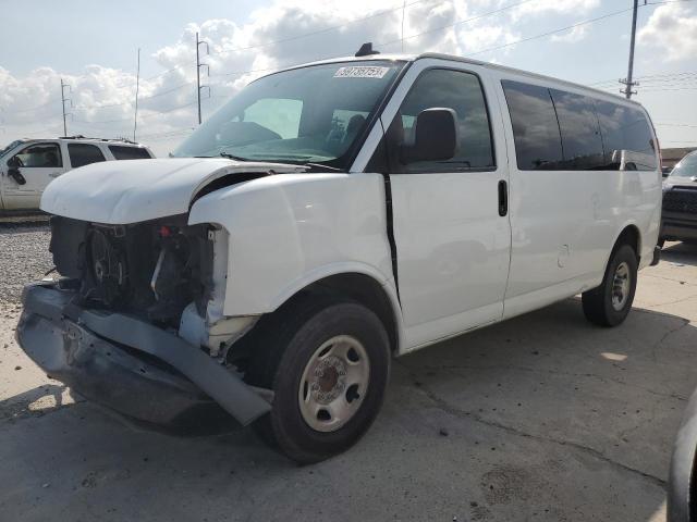 1GAWGEFF9H1132655 - 2017 CHEVROLET EXPRESS G2 LS WHITE photo 1