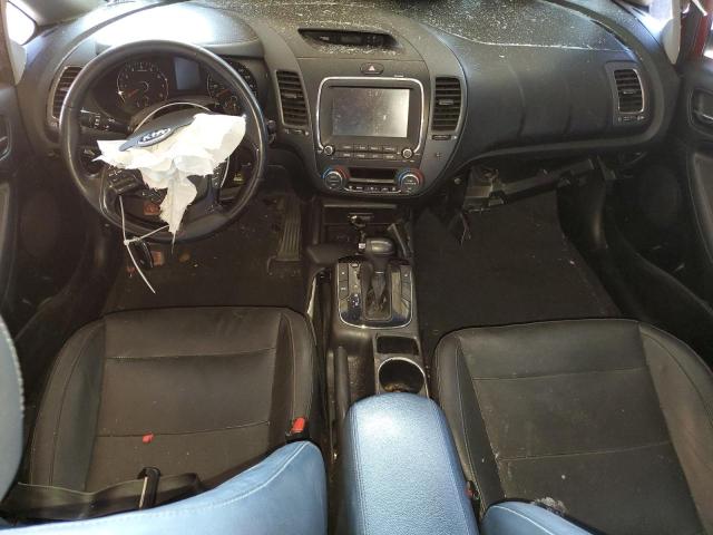 3KPFL4A84JE243008 - 2018 KIA FORTE EX RED photo 8