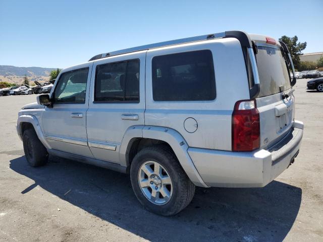 1J8HH68297C635921 - 2007 JEEP COMMANDER OVERLAND SILVER photo 2