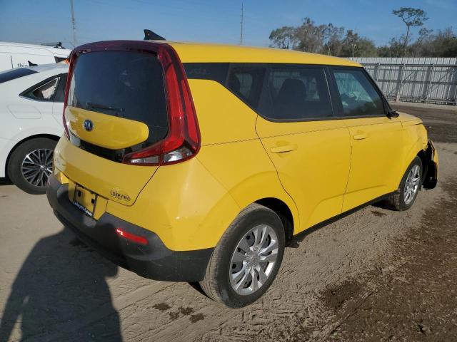 KNDJ23AU6L7069126 - 2020 KIA SOUL LX YELLOW photo 3