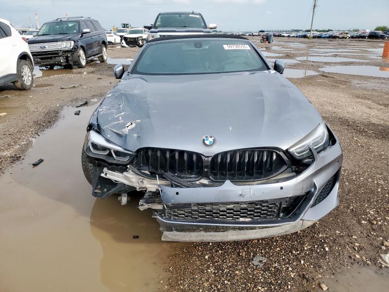 WBAFY4C07NCH97004 - 2022 BMW M850XI GRAY photo 5