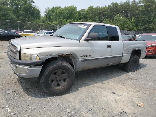 3B7HF13Z6YG118353 - 2000 DODGE RAM 1500 SILVER photo 1