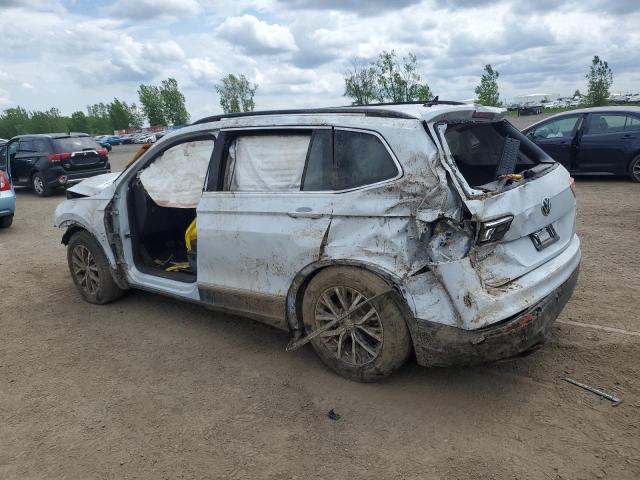 3VV2B7AXXJM139608 - 2018 VOLKSWAGEN TIGUAN SE Күміс фото 2