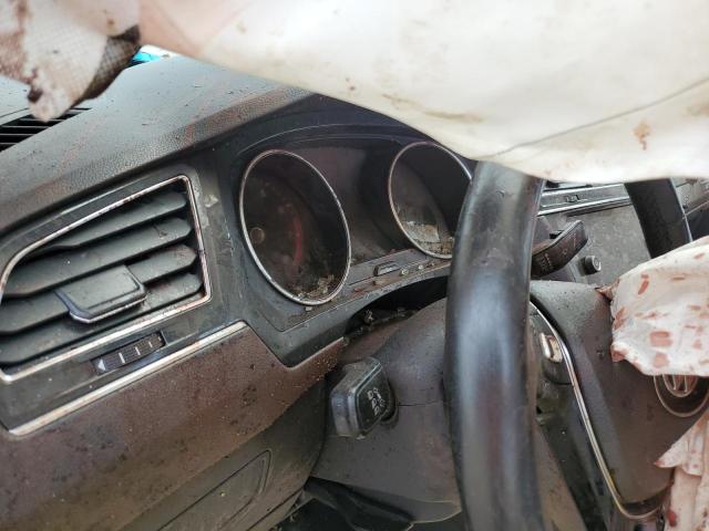 3VV2B7AXXJM139608 - 2018 VOLKSWAGEN TIGUAN SE Күміс фото 9