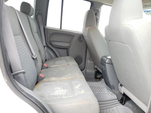 1J4GL48K07W547547 - 2007 JEEP LIBERTY SPORT თეთრი ფოტო 11