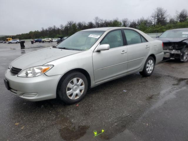 2004 TOYOTA CAMRY LE, 
