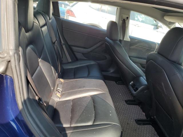 5YJ3E1EA0JF030883 - 2018 TESLA MODEL 3 Синій фото 10
