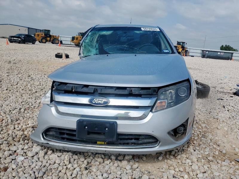 3FAHP0HG4BR322455 - 2011 FORD FUSION SE SILVER photo 5