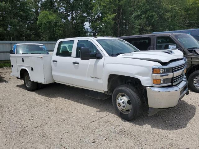 1GB4KYCY9JF247323 - 2018 CHEVROLET SILVERADO K3500 WHITE photo 4