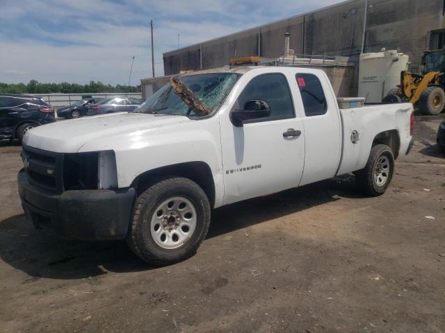 1GCEC19X38Z143955 - 2008 CHEVROLET SILVERADO C1500 WHITE photo 1