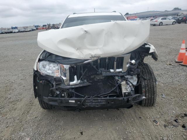 1C4RJEAG4CC201674 - 2012 JEEP GRAND CHER LAREDO WHITE photo 5