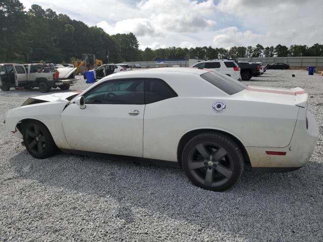 2C3CDYAGXCH262365 - 2012 DODGE CHALLENGER SXT WHITE photo 2