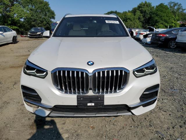 5UXCR6C0XN9K90802 - 2022 BMW X5 XDRIVE40I WHITE photo 5