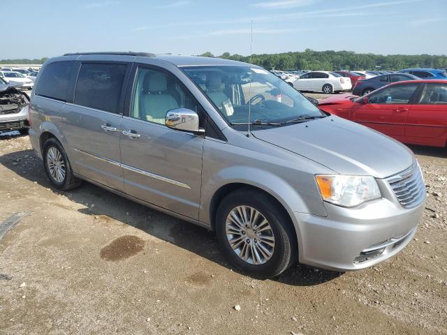 2C4RC1CG1DR625564 - 2013 CHRYSLER TOWN & COU TOURING L SILVER photo 4