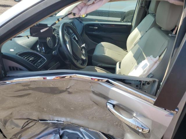 2C4RC1CG1DR625564 - 2013 CHRYSLER TOWN & COU TOURING L SILVER photo 7