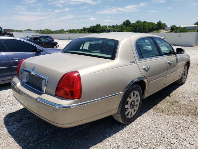 1LNHM82V36Y638165 - 2006 LINCOLN TOWN CAR SIGNATURE LIMITED GOLD photo 3