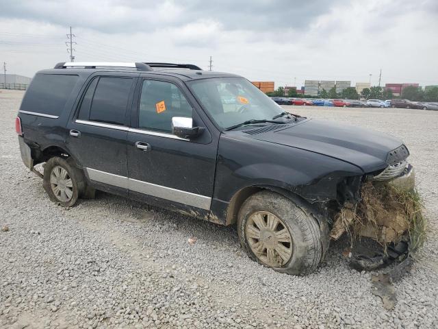 5LMJJ2J54EEL06905 - 2014 LINCOLN NAVIGATOR BLACK photo 4