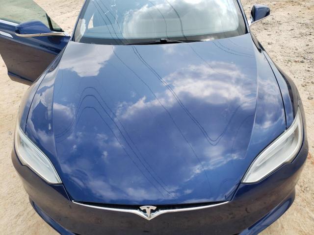 5YJSA1E17GF158800 - 2016 TESLA MODEL S BLUE photo 11