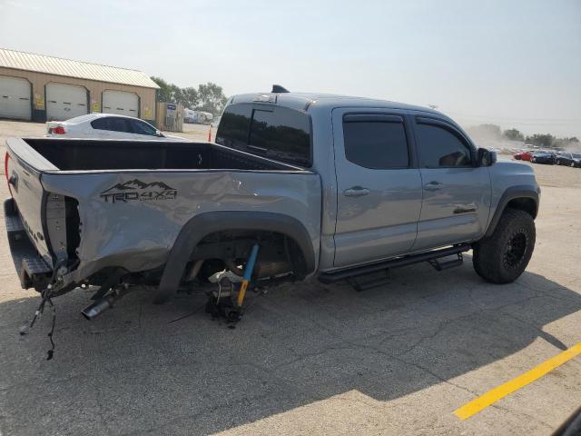 3TMCZ5AN5KM284221 - 2019 TOYOTA TACOMA DOUBLE CAB Szary zdjęcie 3
