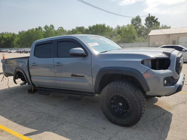 3TMCZ5AN5KM284221 - 2019 TOYOTA TACOMA DOUBLE CAB Szary zdjęcie 4