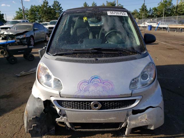 WMEEK3BA2FK833188 - 2015 SMART FORTWO PASSION SILVER photo 5