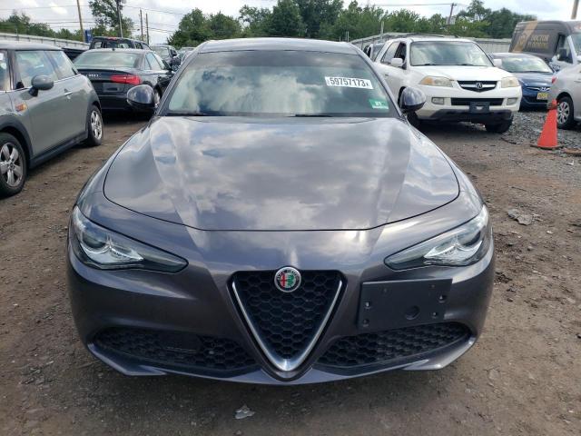 ZARFAEEN2J7583663 - 2018 ALFA ROMEO GIULIA TI Q4 GRAY photo 5