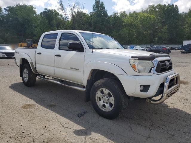 5TFJU4GN6DX048097 - 2013 TOYOTA TACOMA DOUBLE CAB PRERUNNER WHITE photo 4
