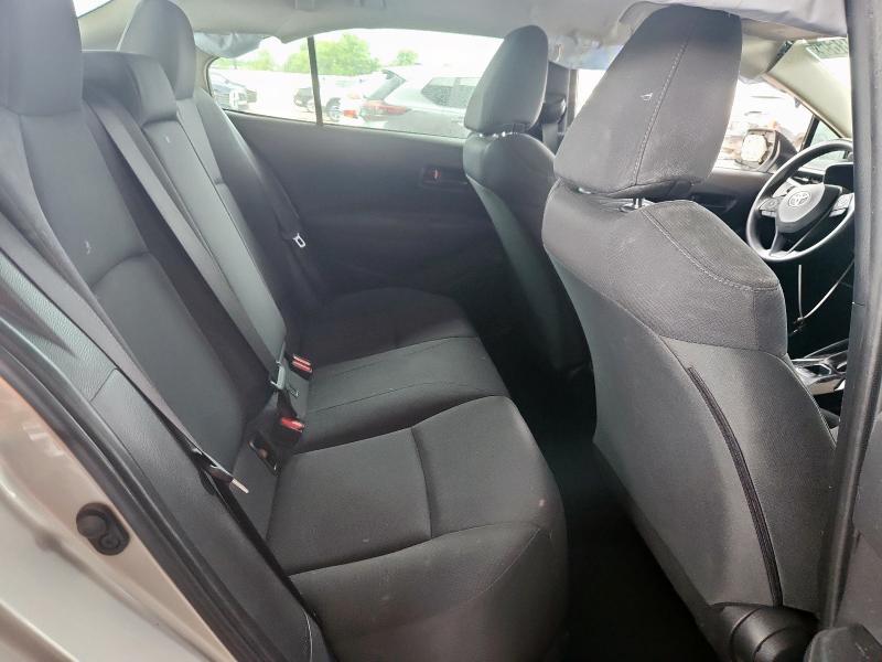 JTDEPMAE5NJ199275 - 2022 TOYOTA COROLLA LE Silber Foto 10