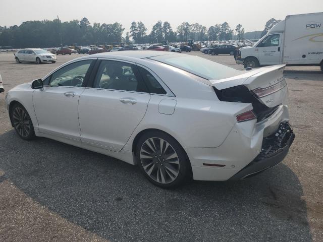 3LN6L5E9XHR610064 - 2017 LINCOLN MKZ RESERVE თეთრი ფოტო 2