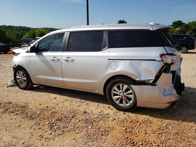 KNDMB5C13G6173371 - 2016 KIA SEDONA LX SILVER photo 2