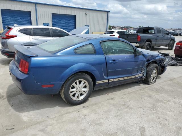 1ZVFT80N375310522 - 2007 FORD MUSTANG BLUE photo 3