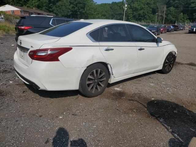 1N4AL3AP9JC192517 - 2018 NISSAN ALTIMA 2.5 თეთრი ფოტო 3