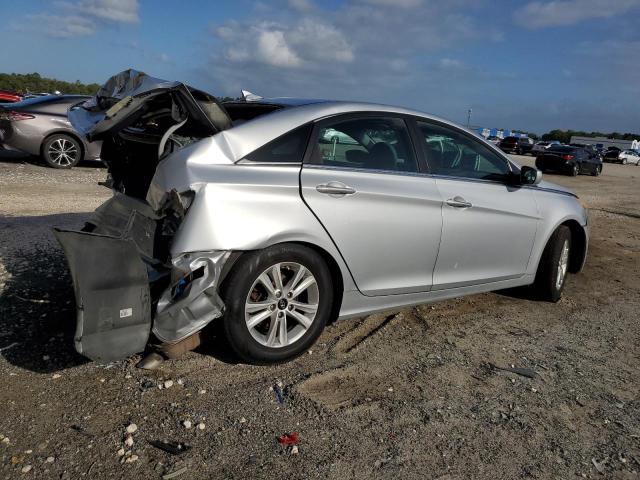 5NPEB4ACXDH727459 - 2013 HYUNDAI SONATA GLS SILVER photo 3