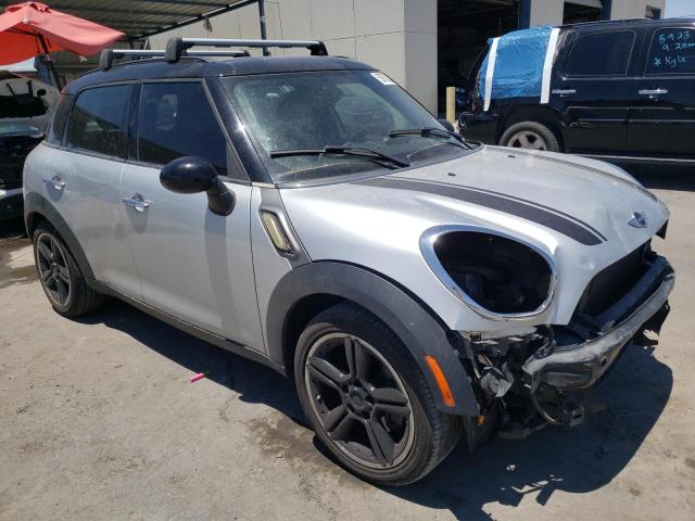 WMWZC3C55BWM25976 - 2011 MINI COOPER S COUNTRYMAN SILVER photo 4