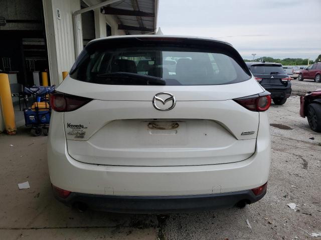 JM3KFBBM5J0419425 - 2018 MAZDA CX-5 SPORT WHITE photo 6