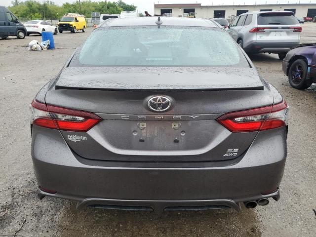 4T1G11BK7RU112196 - 2024 TOYOTA CAMRY SE NIGHT SHADE GRAY photo 6