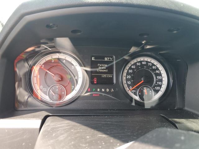 3C6RR7KG6PG647936 - 2023 RAM 1500 CLASS TRADESMAN Biały zdjęcie 9