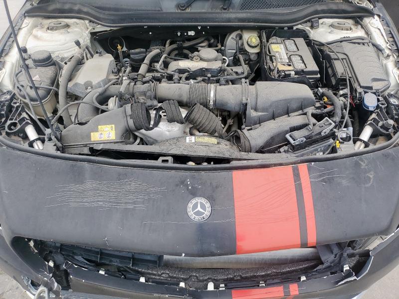 WDDSJ4EB5JN583912 - 2018 MERCEDES-BENZ CLA 250 WHITE photo 11