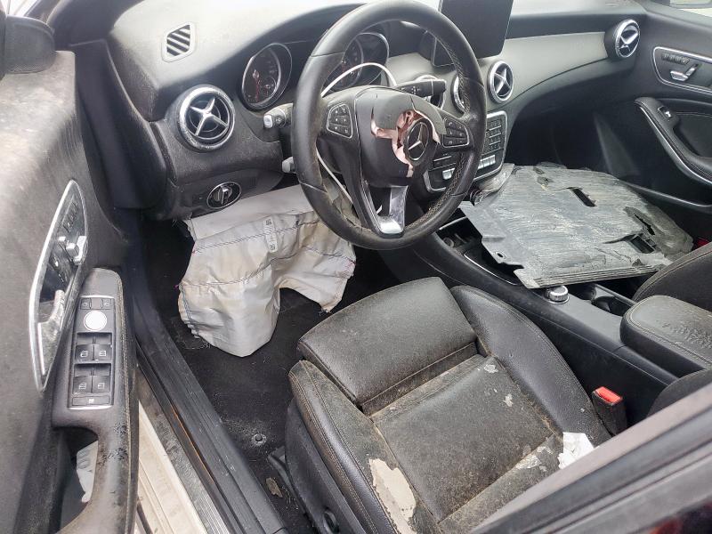 WDDSJ4EB5JN583912 - 2018 MERCEDES-BENZ CLA 250 WHITE photo 8