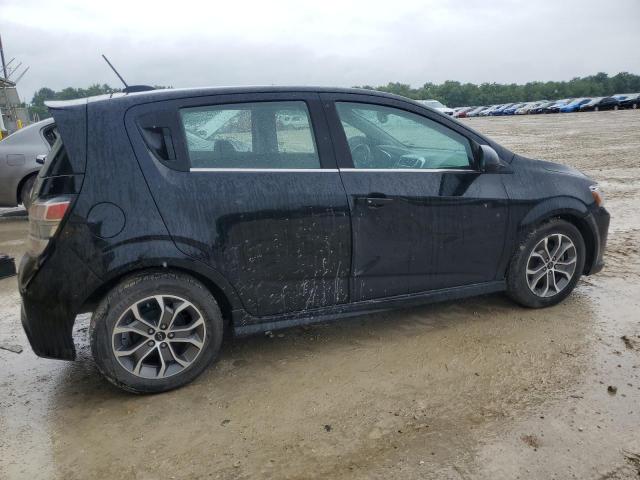 1G1JD6SHXJ4125993 - 2018 CHEVROLET SONIC LT შავი ფოტო 3