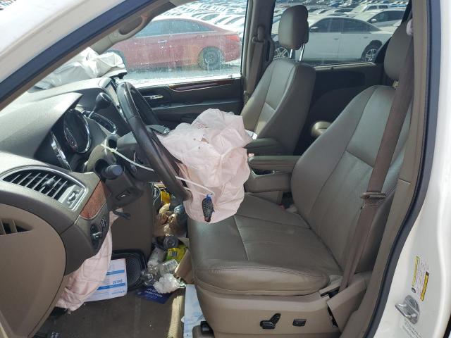 2C4RC1CG0CR227101 - 2012 CHRYSLER TOWN & COU TOURING L WHITE photo 7