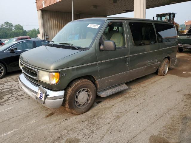 1FMRE11L02HB17178 - 2002 FORD ECONOLINE E150 WAGON GREEN photo 1