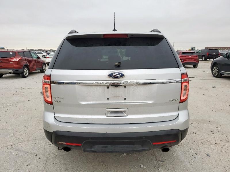 1FMHK8D81BGA32778 - 2011 FORD EXPLORER XLT SILVER photo 6